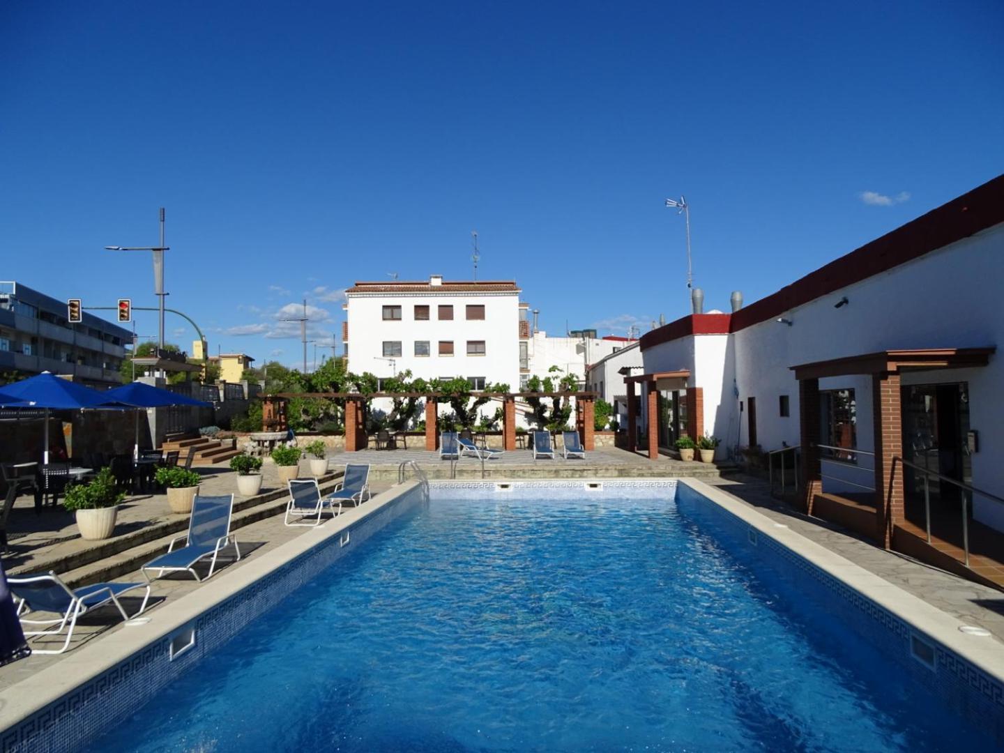 Hostal Lleida Сегур-де-Калафель Экстерьер фото